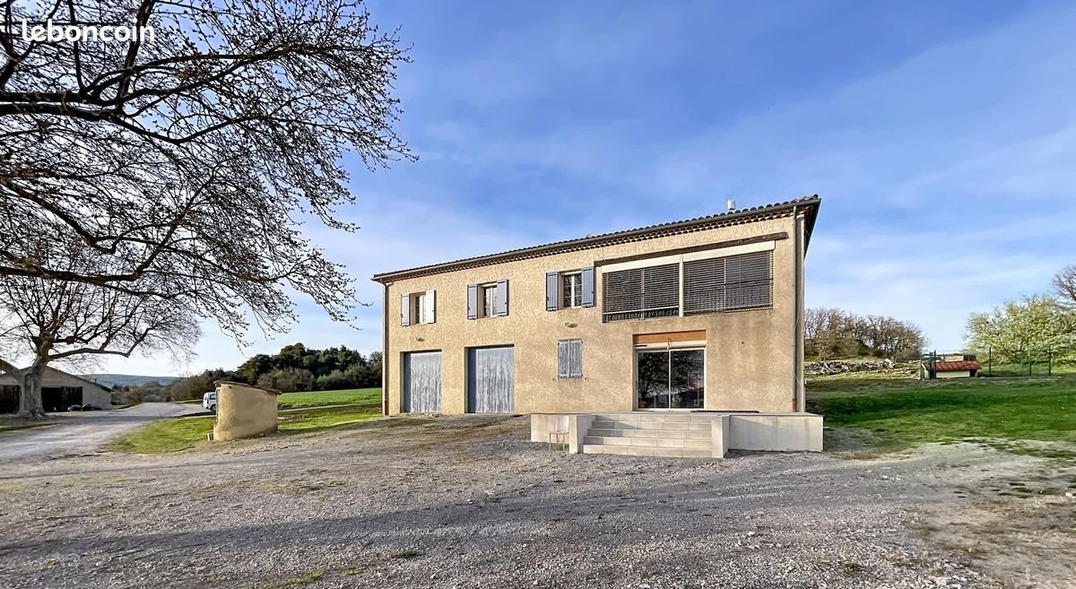Maison à louer, 151m², Forcalquier