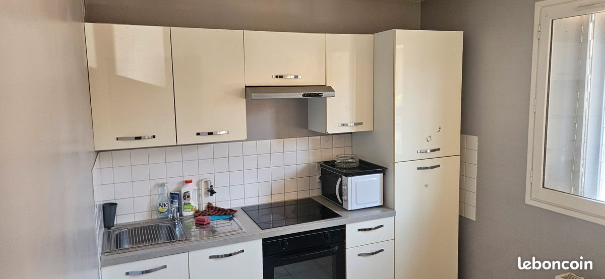 Appartement à louer, 33m², Roanne