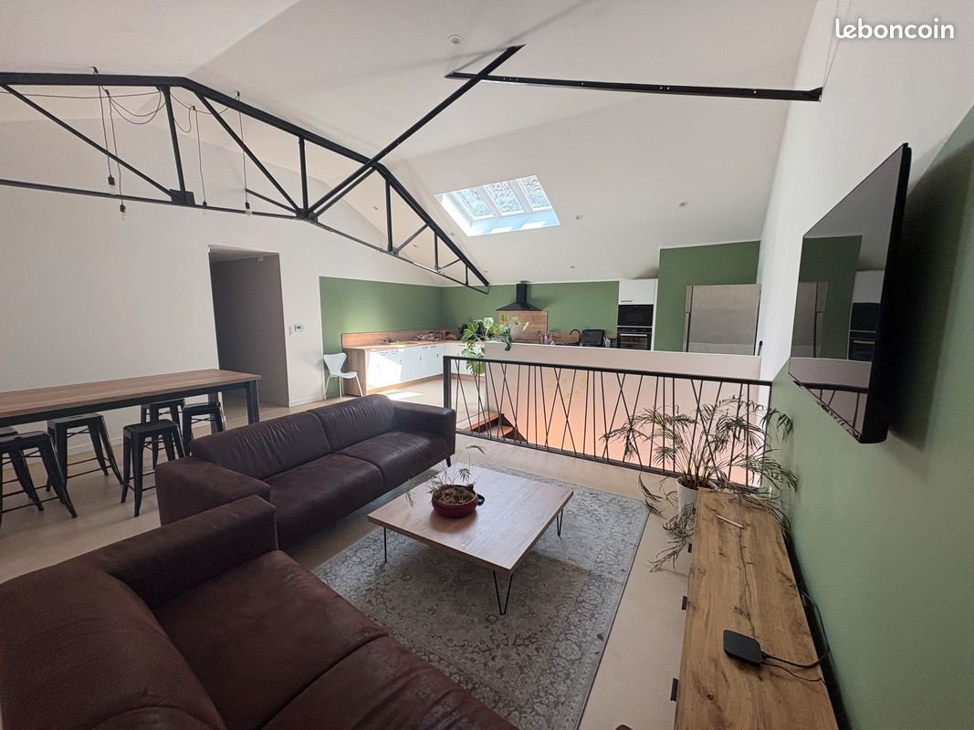 Appartement à louer, 200m², Le Puy-en-Velay