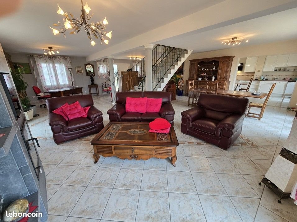 Maison à vendre, 220m², Glatigny