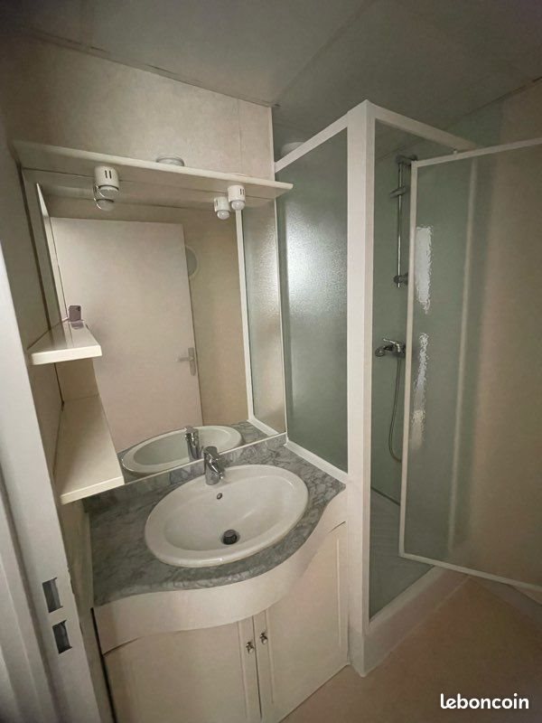 Appartement à louer, 24m², Rochefort