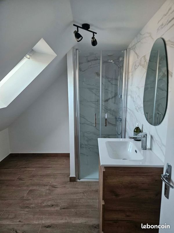 Maison à louer, 85m², Peillac