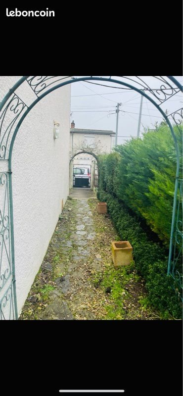 Maison à louer, 80m², Issoudun