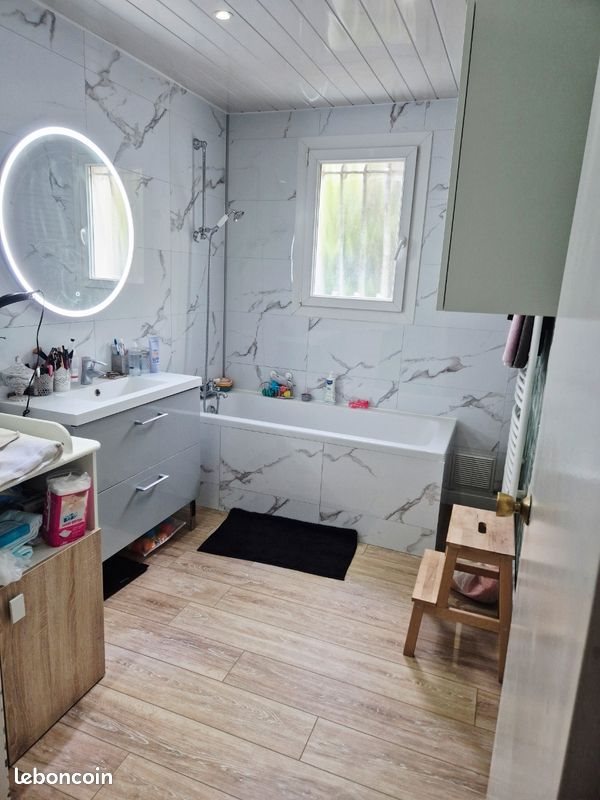 Maison à louer, 170m², Lay-Saint-Christophe