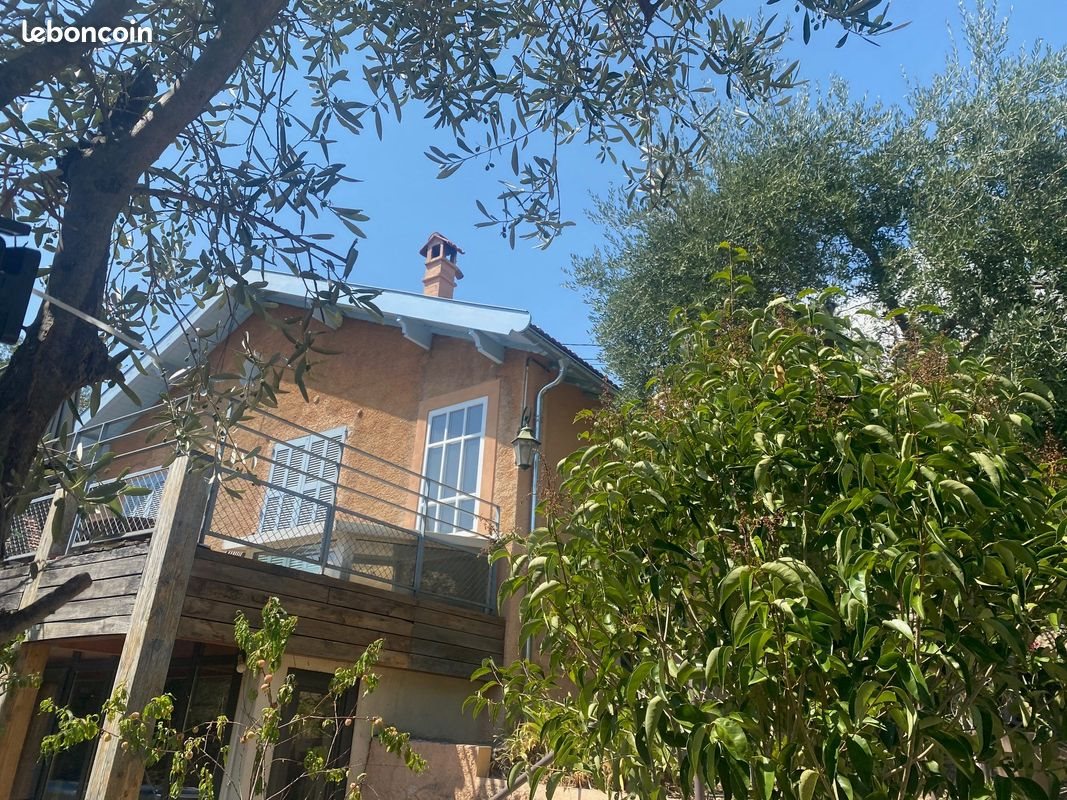 Maison à louer, 120m², Grasse