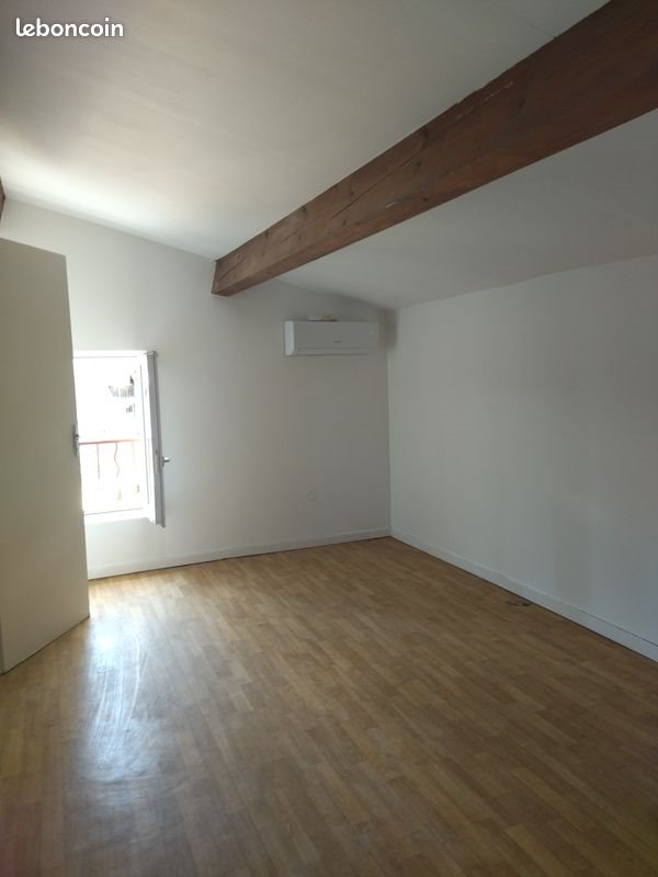 Appartement à louer, 66m², Montbrun-les-Bains