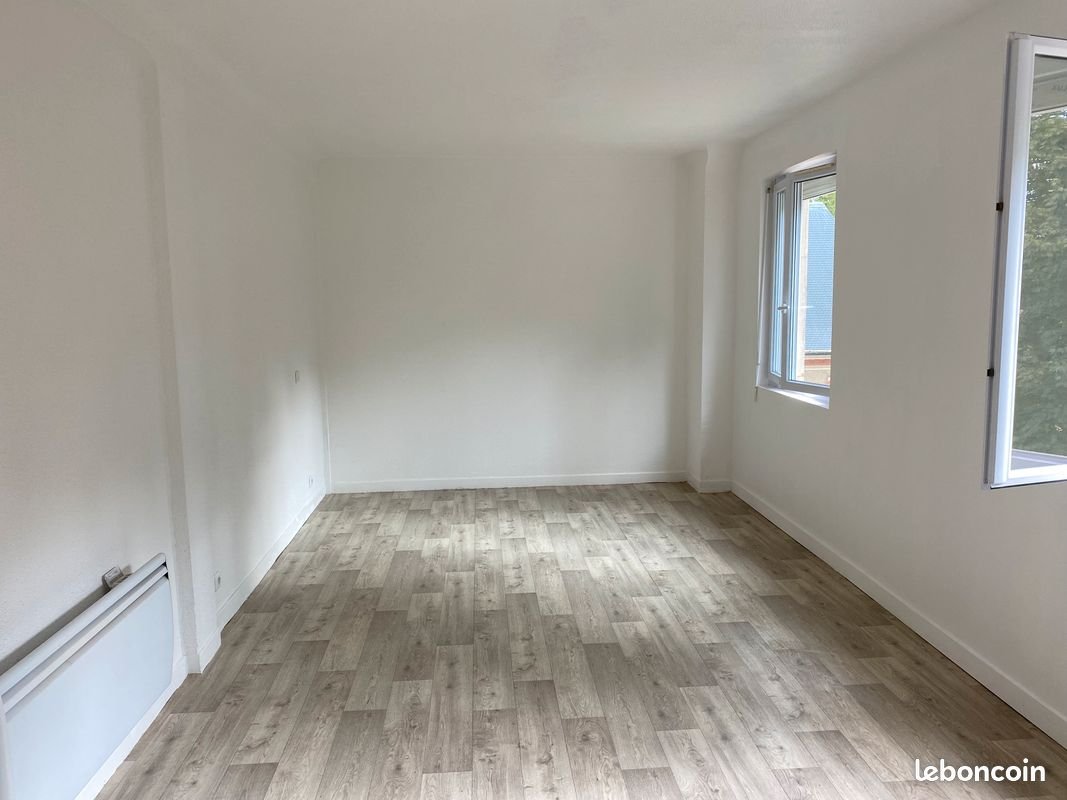Appartement à louer, 2828m², Champcueil