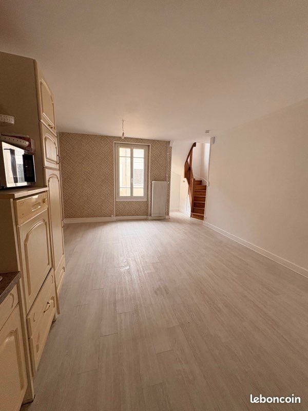 Maison à louer, 80m², Issoudun