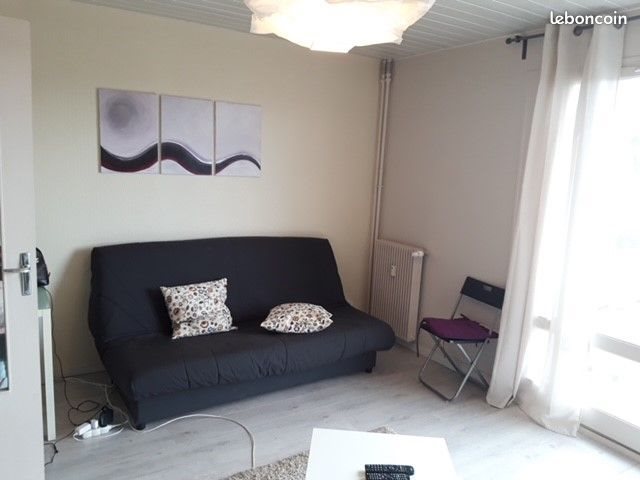Appartement à louer, 27m², Orléans