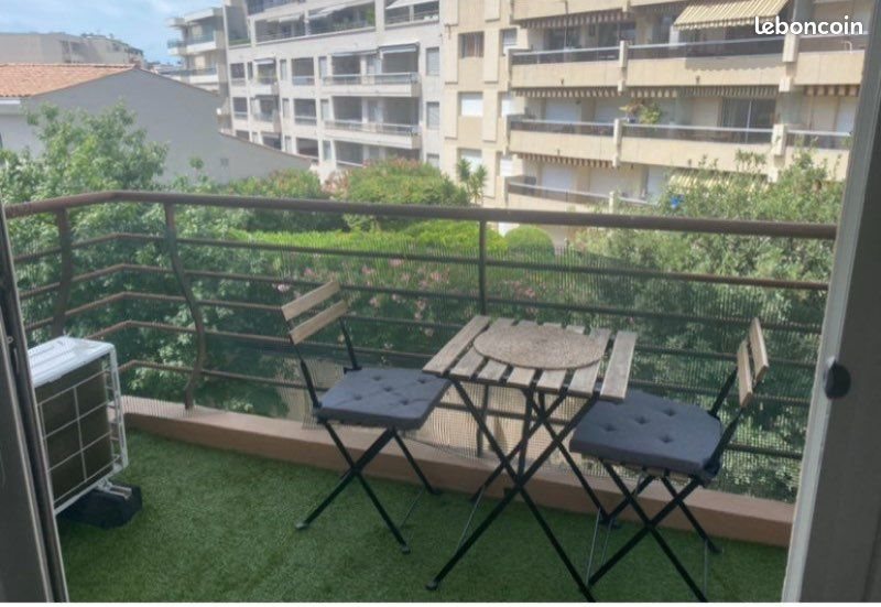 Appartement à louer, 25m², Antibes