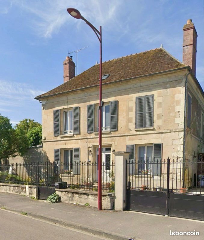 Maison à vendre, 210m², Neuilly-Saint-Front