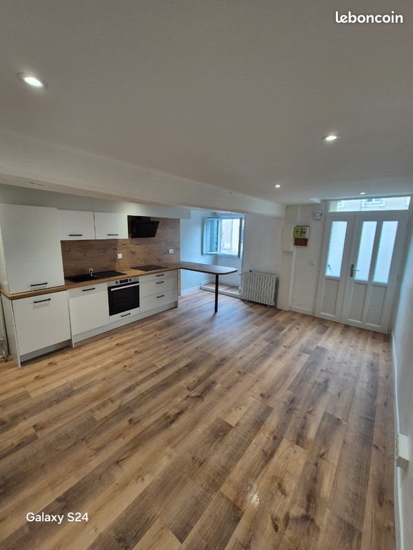 Maison à vendre, 73m², Laval