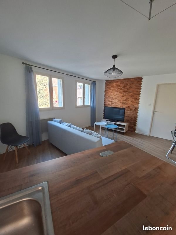 Appartement à louer, 44m², L'Isle-sur-la-Sorgue
