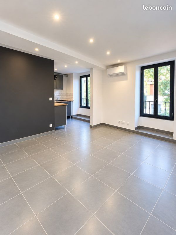 Appartement à louer, 50m², Saint-Saturnin-lès-Avignon