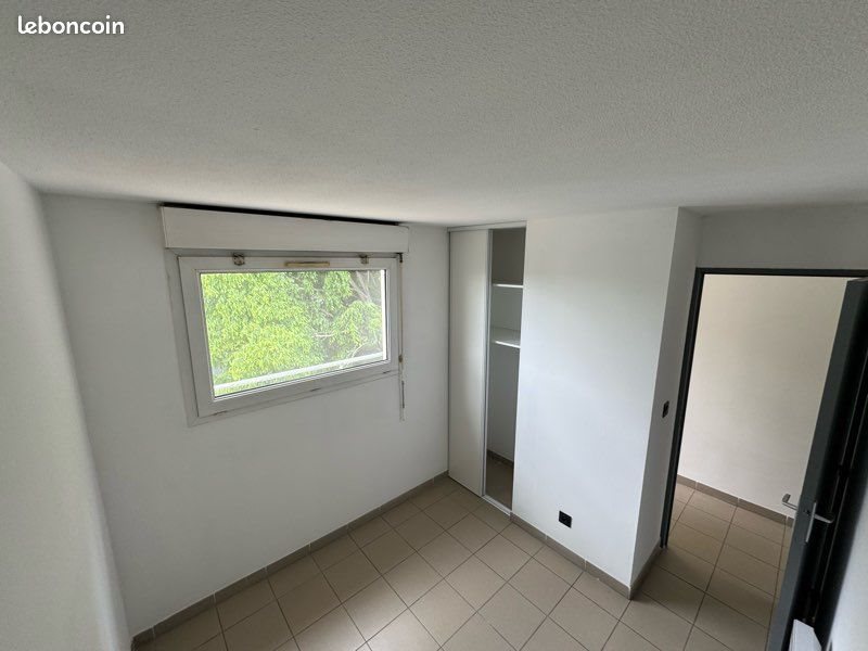 Appartement à louer, 28m², Nîmes