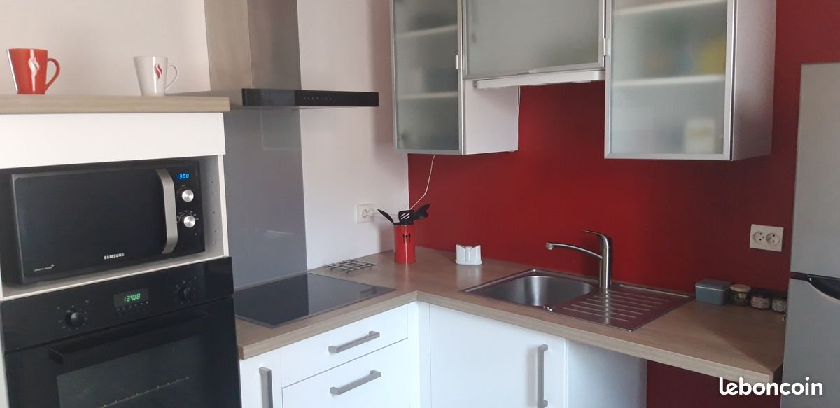 Appartement à louer, 43m², Éguilles