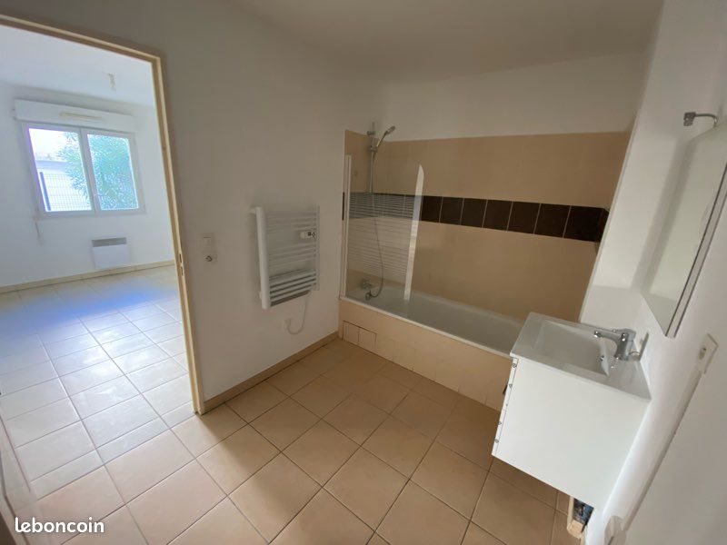 Appartement à louer, 40m², Vallauris