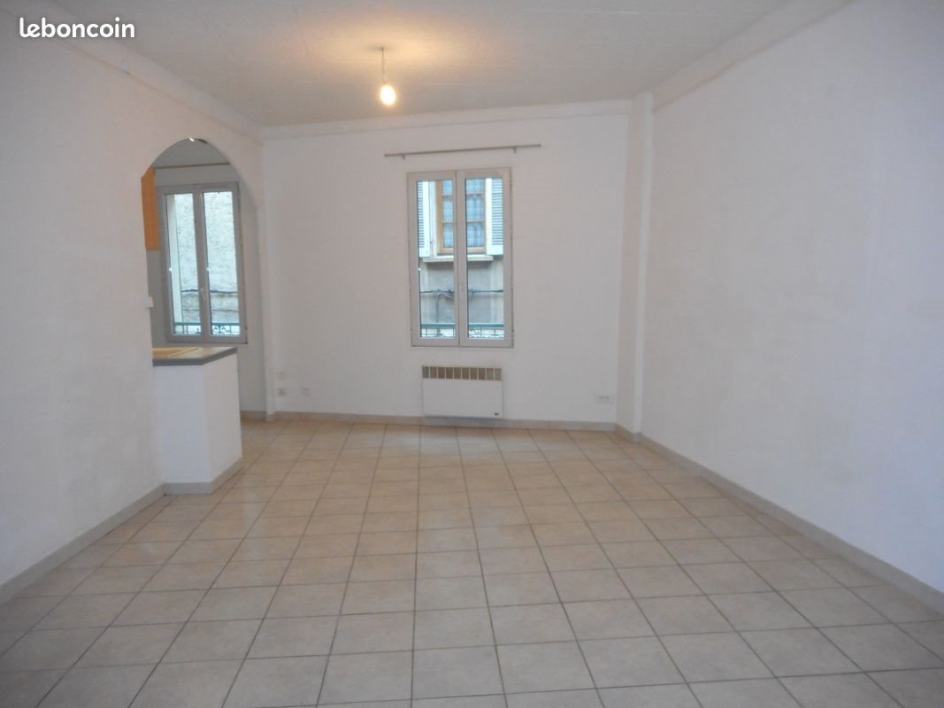Appartement à louer, 66m², Brignoles