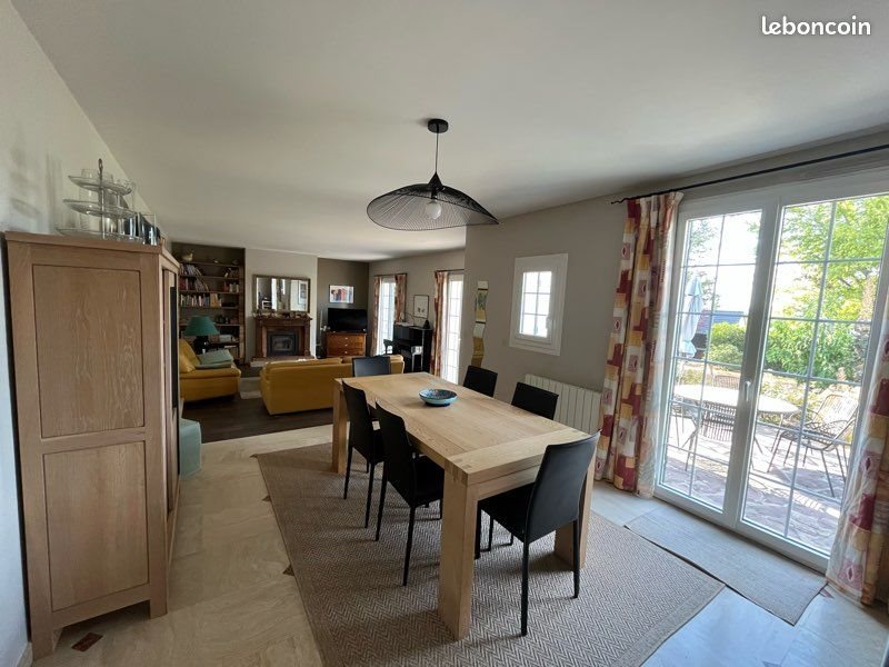 Maison à vendre, 159m², La Ville-du-Bois