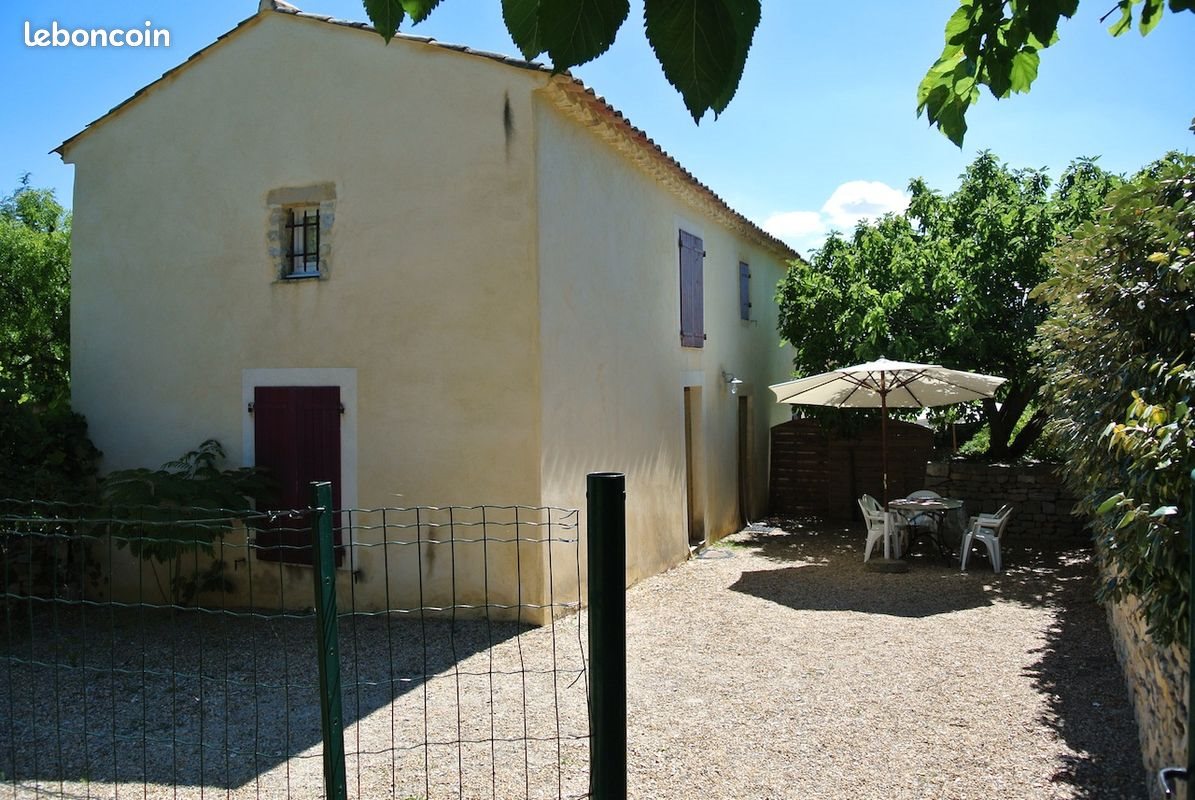 Maison à louer, 70m², Combas