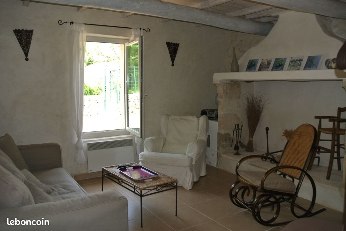 Maison à louer, 70m², Combas