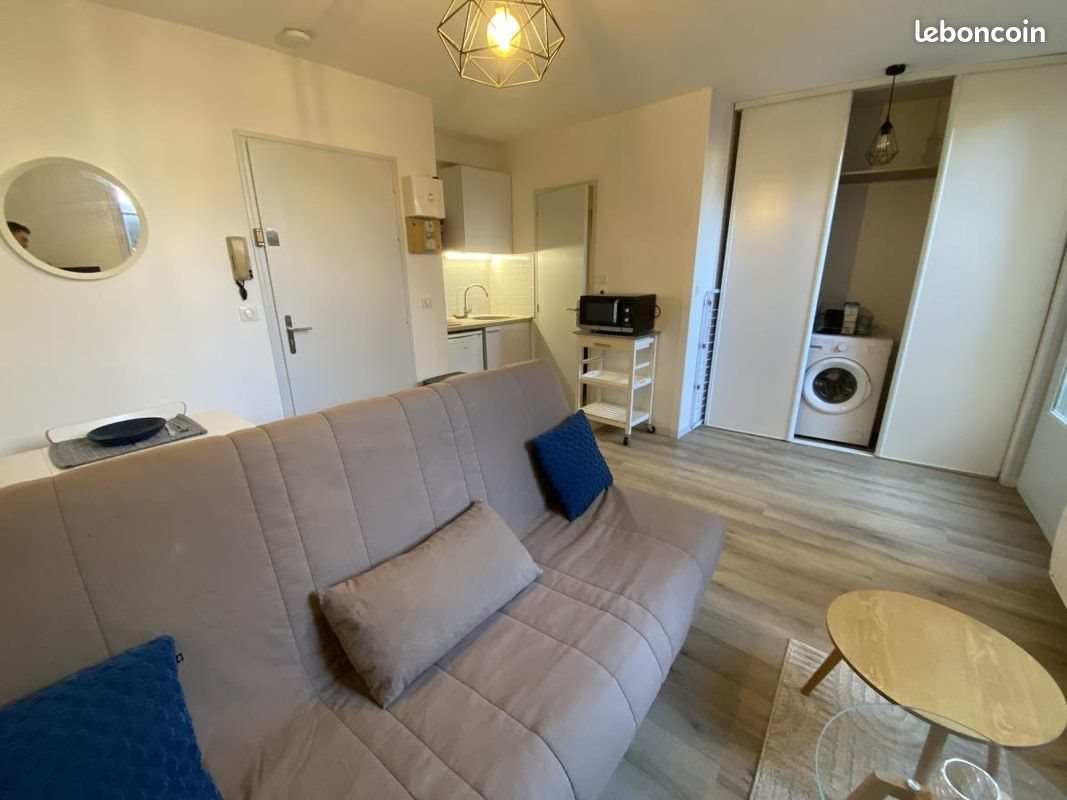 Appartement à louer, 19m², Poitiers