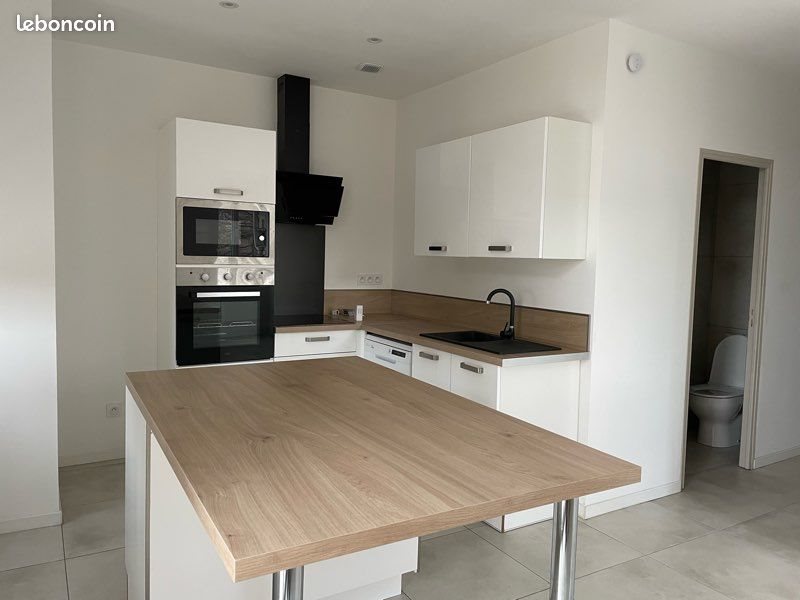 Appartement à louer, 46m², Prades