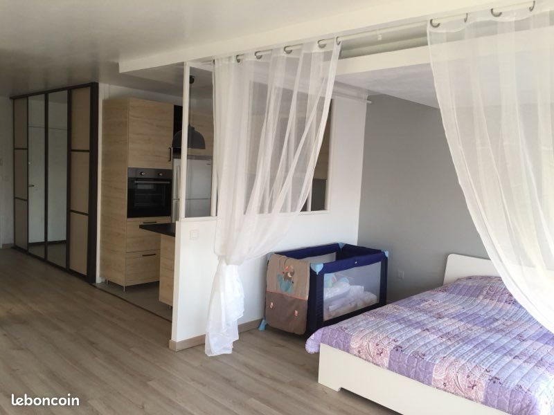 Appartement à louer, 40m², Courbevoie