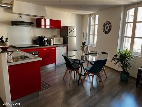 Appartement à louer, 60m², Aurillac