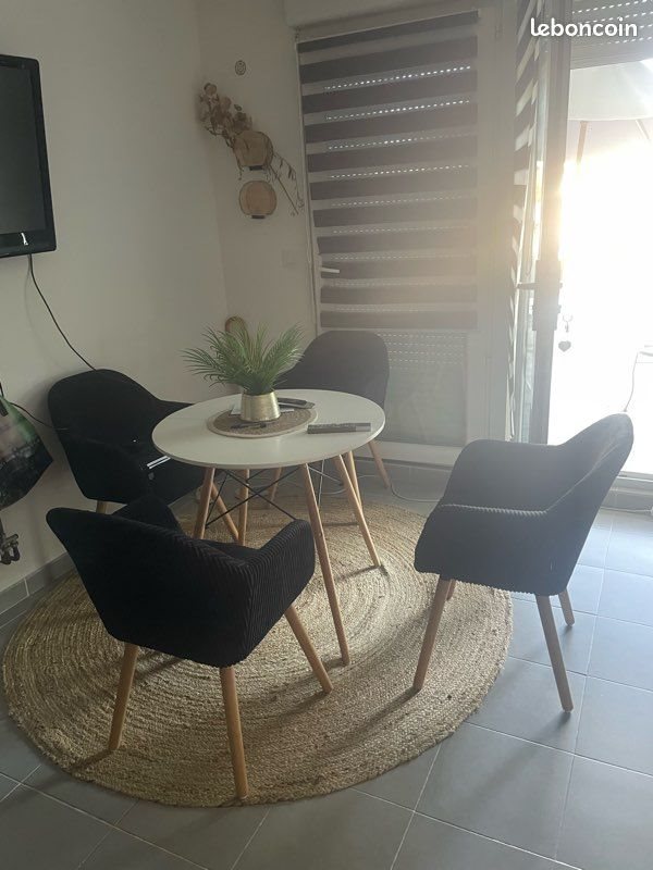 Appartement à louer, 23m², Vallauris