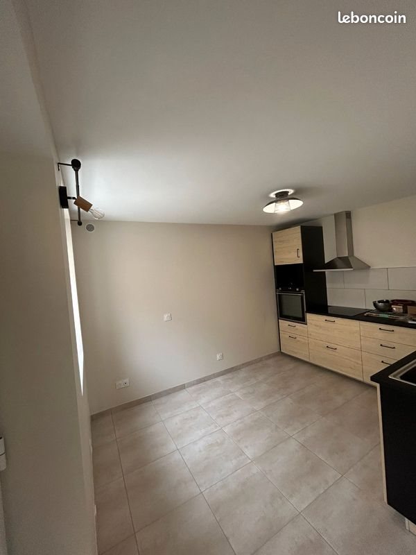 Maison à louer, 69m², Mehun-sur-Yèvre