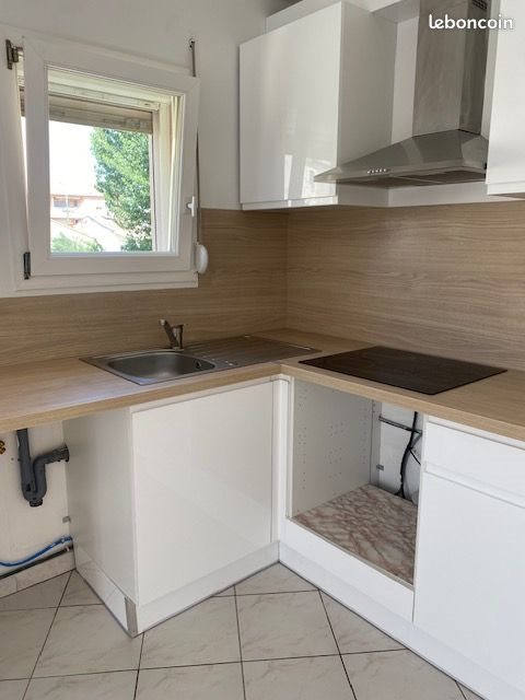 Appartement à louer, 58m², Orange