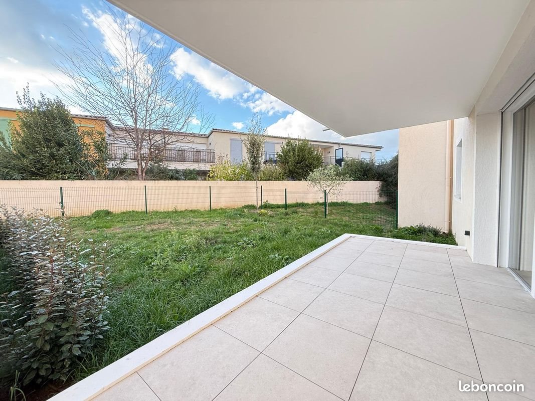 Appartement à louer, 62m², Cogolin