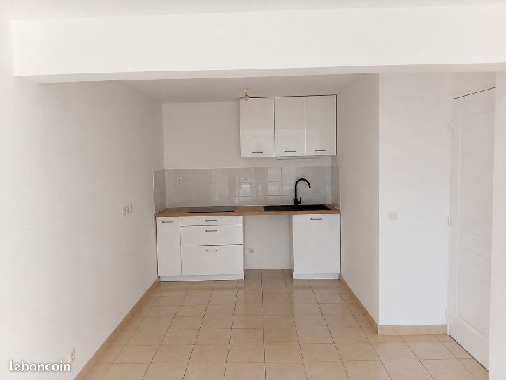 Appartement à louer, 40m², Séné