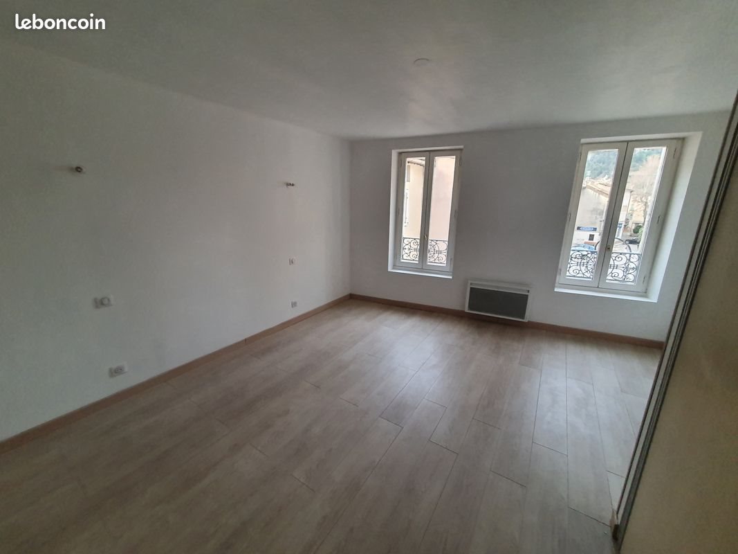 Maison à louer, 80m², Buis-les-Baronnies