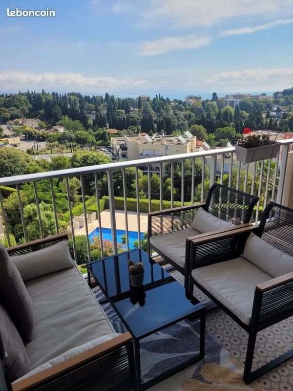 Appartement à louer, 45m², Antibes