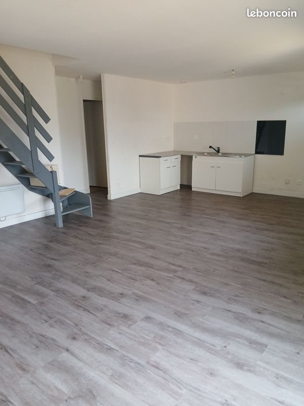 Maison à louer, 80m², La Ferrière-aux-Etangs