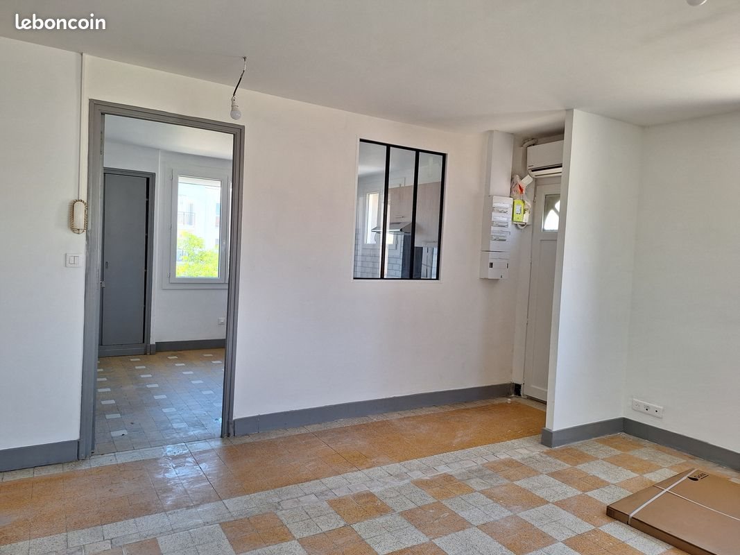 Appartement à louer, 70m², Arles