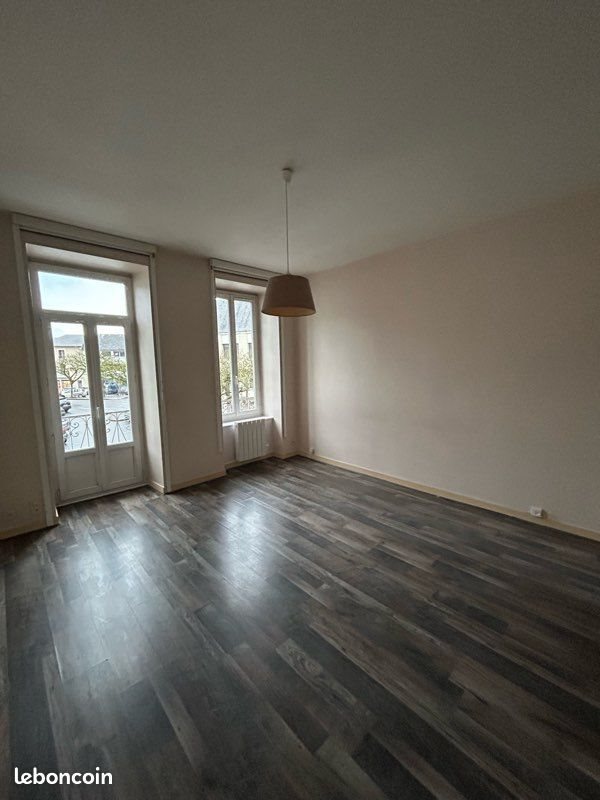 Appartement à louer, 49m², Ussel