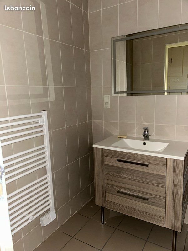 Appartement à louer, 49m², Ussel