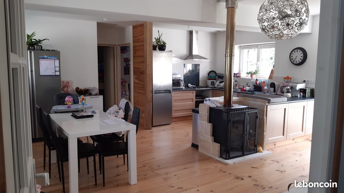 Maison à louer, 90m², Saint-Eloy-de-Gy