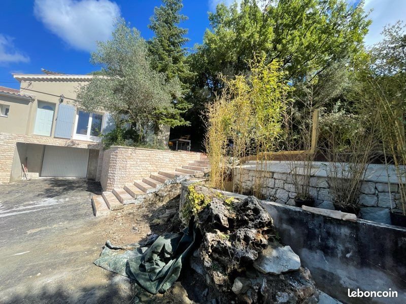 Maison à louer, 110m², Séguret