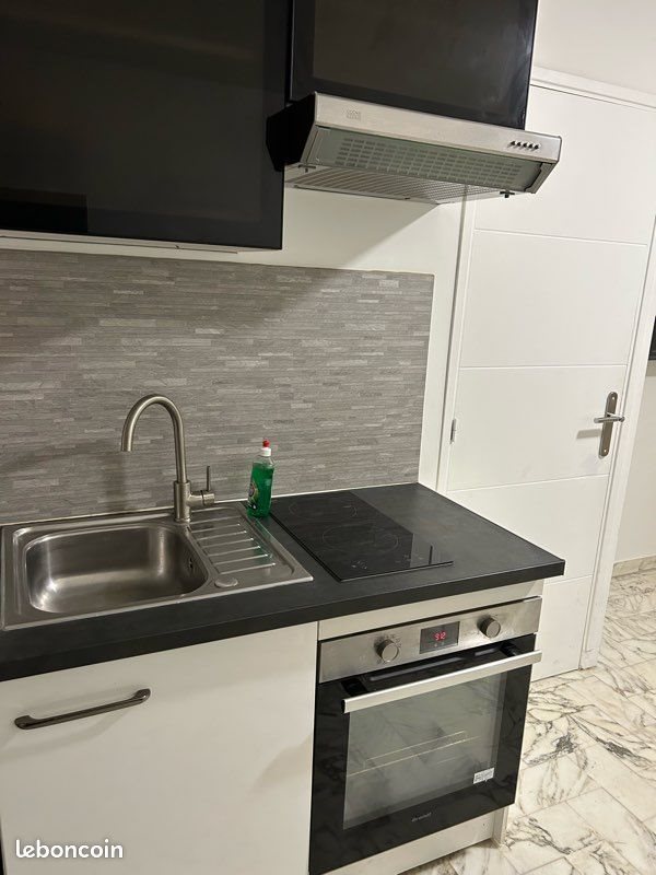 Appartement à louer, 40m², Saint-Laurent-du-Var