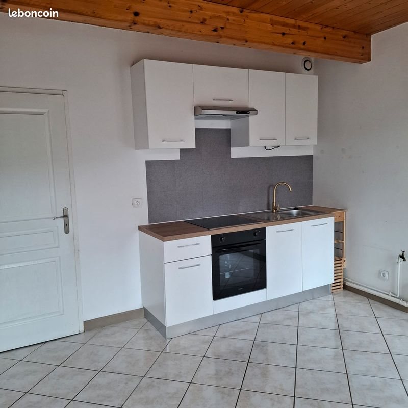 Appartement à louer, 70m², Ars-sur-Moselle