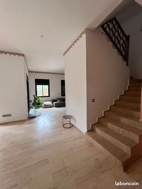 Maison à louer, 170m², Marseille 12ème