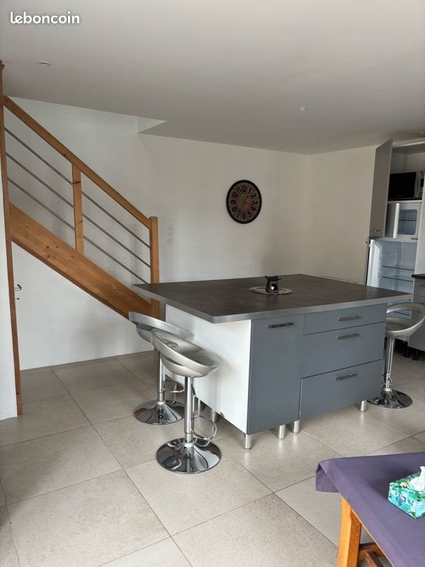 Maison à louer, 45m², Gémozac