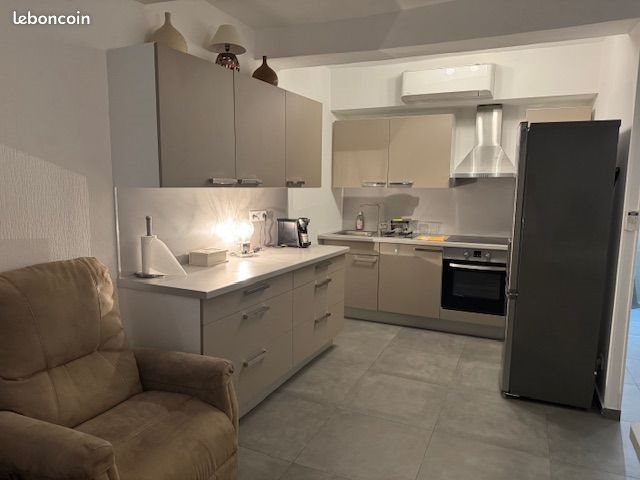Appartement à louer, 55m², Ajaccio