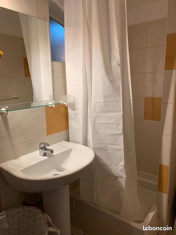 Appartement à louer, 17m², Sète