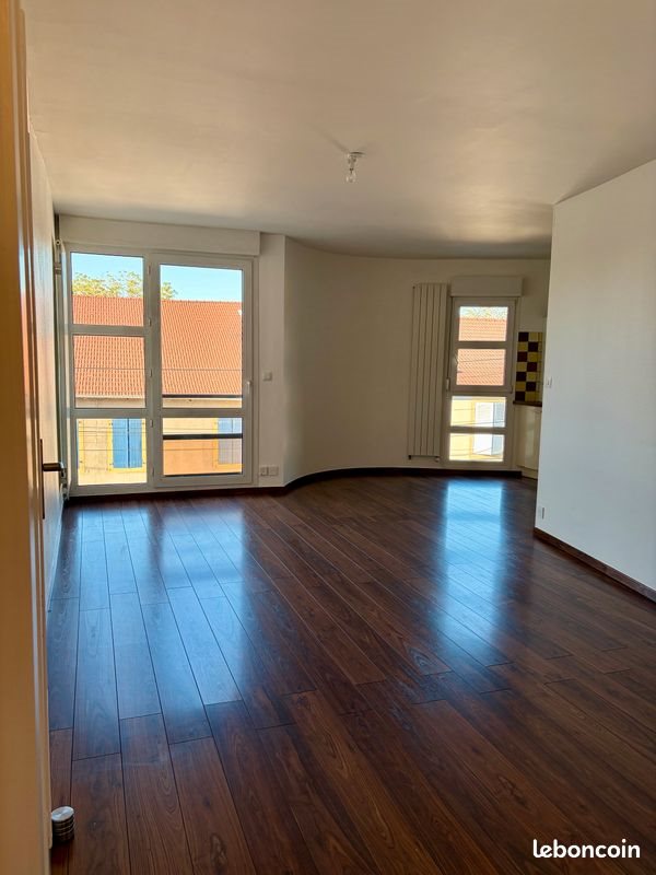 Appartement à louer, 61m², Metz