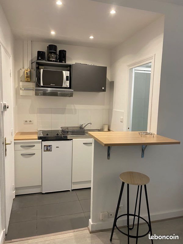 Appartement à louer, 18m², Versailles